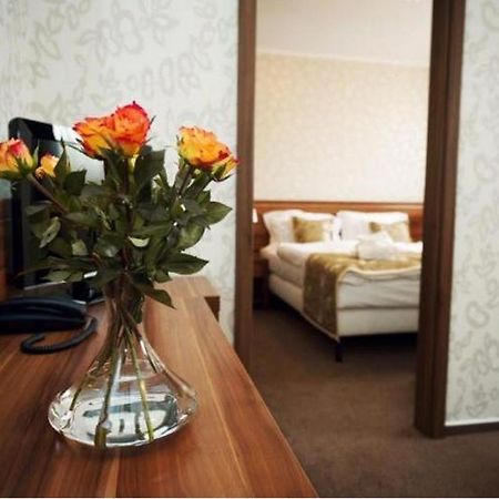 Wellness Hotel Spark มาลาสกี ภายนอก รูปภาพ