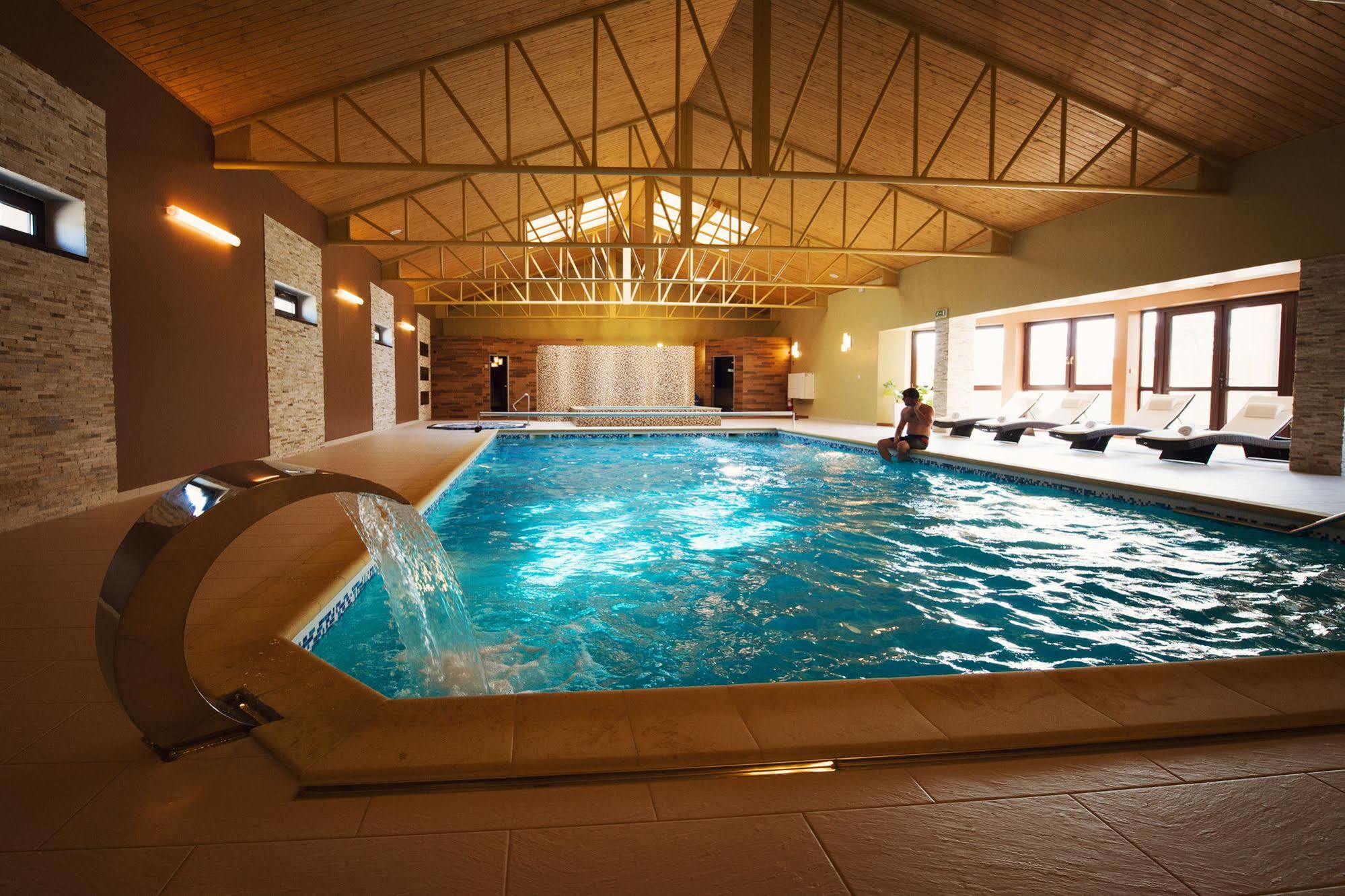 Wellness Hotel Spark มาลาสกี ภายนอก รูปภาพ