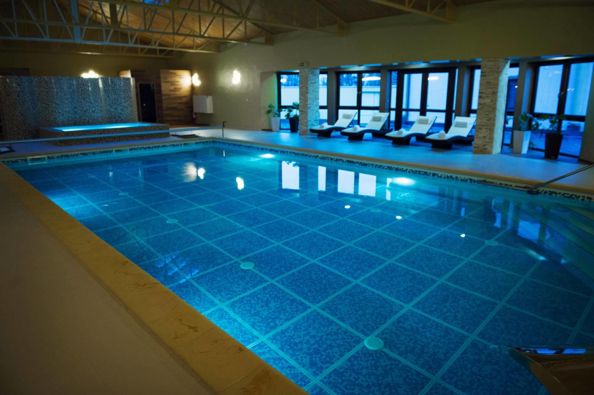 Wellness Hotel Spark มาลาสกี ภายนอก รูปภาพ